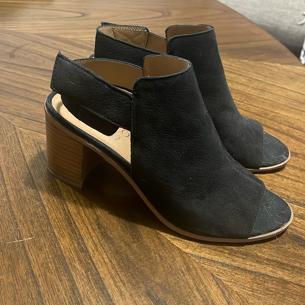 Size 6 open toe booties